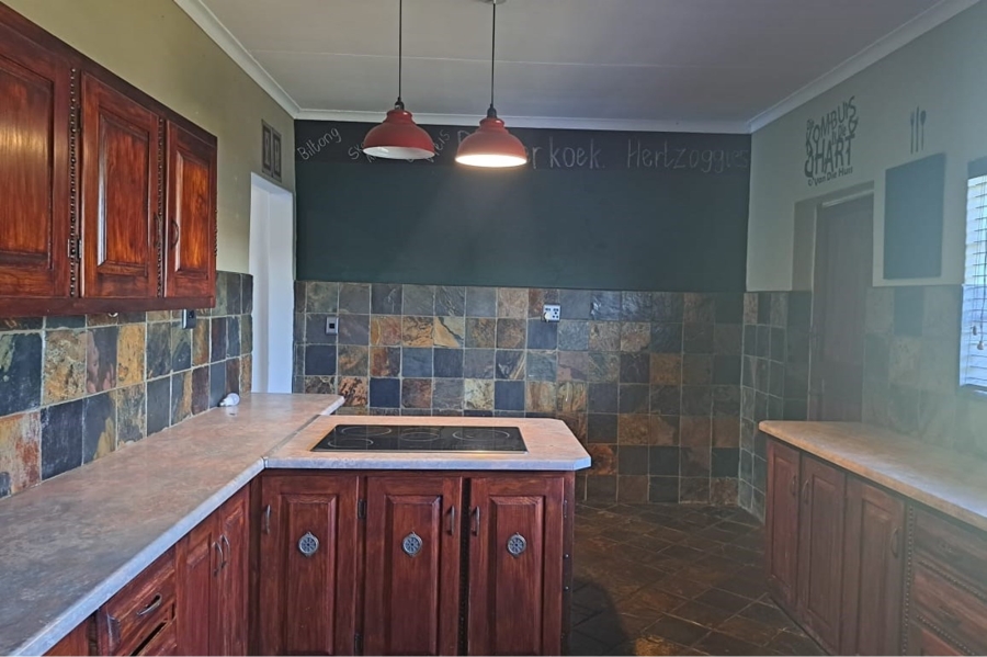 4 Bedroom Property for Sale in Roodekrans Gauteng