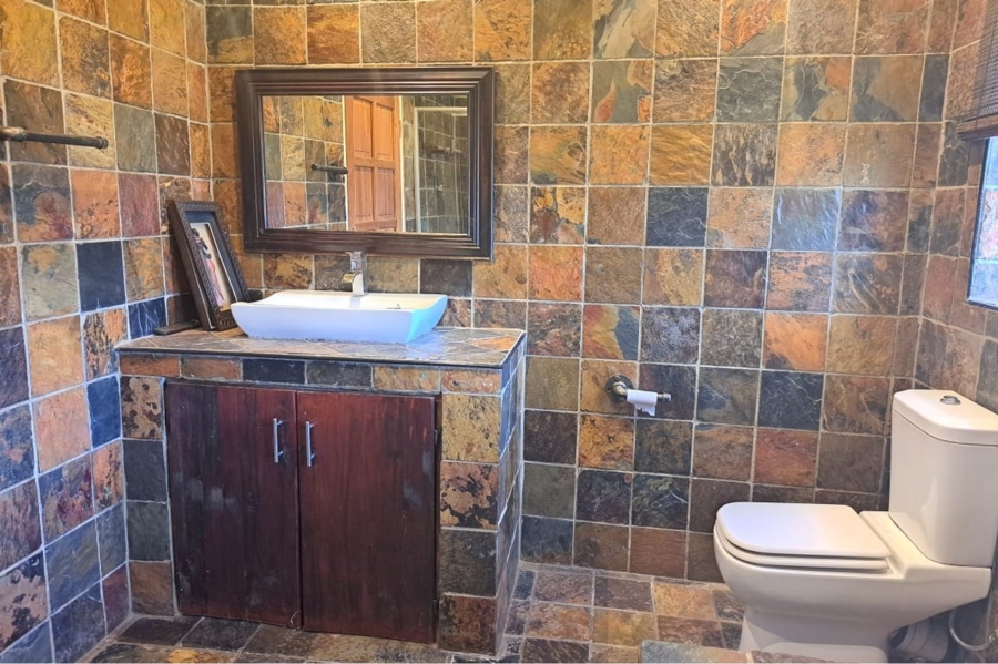4 Bedroom Property for Sale in Roodekrans Gauteng