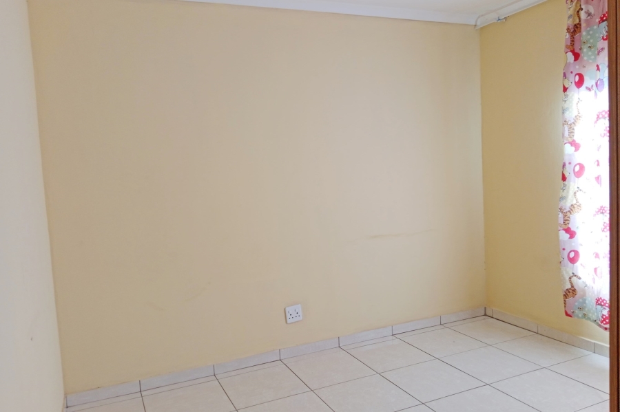 To Let 2 Bedroom Property for Rent in The Orchards Gauteng