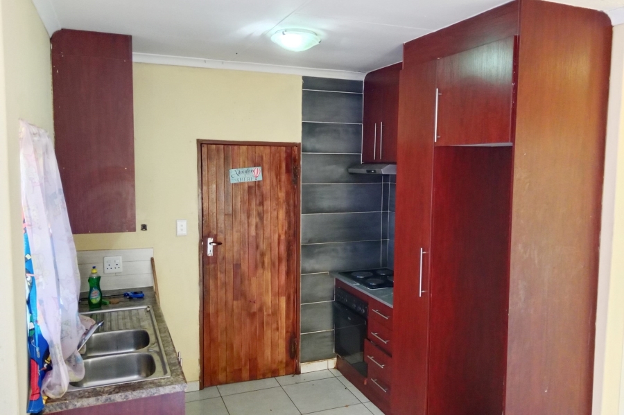 To Let 2 Bedroom Property for Rent in The Orchards Gauteng