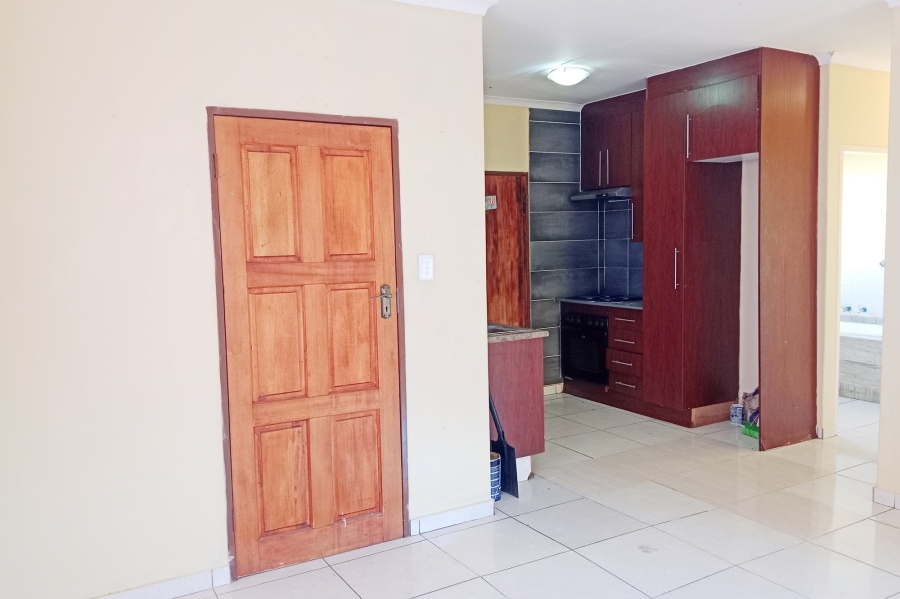 To Let 2 Bedroom Property for Rent in The Orchards Gauteng