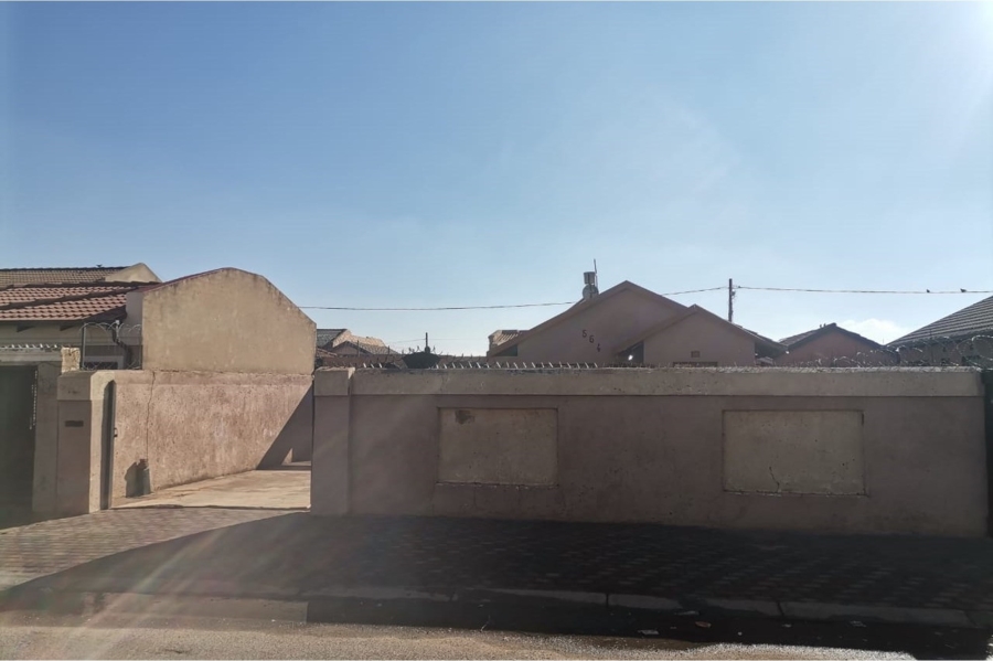 2 Bedroom Property for Sale in Dobsonville Gardens Gauteng