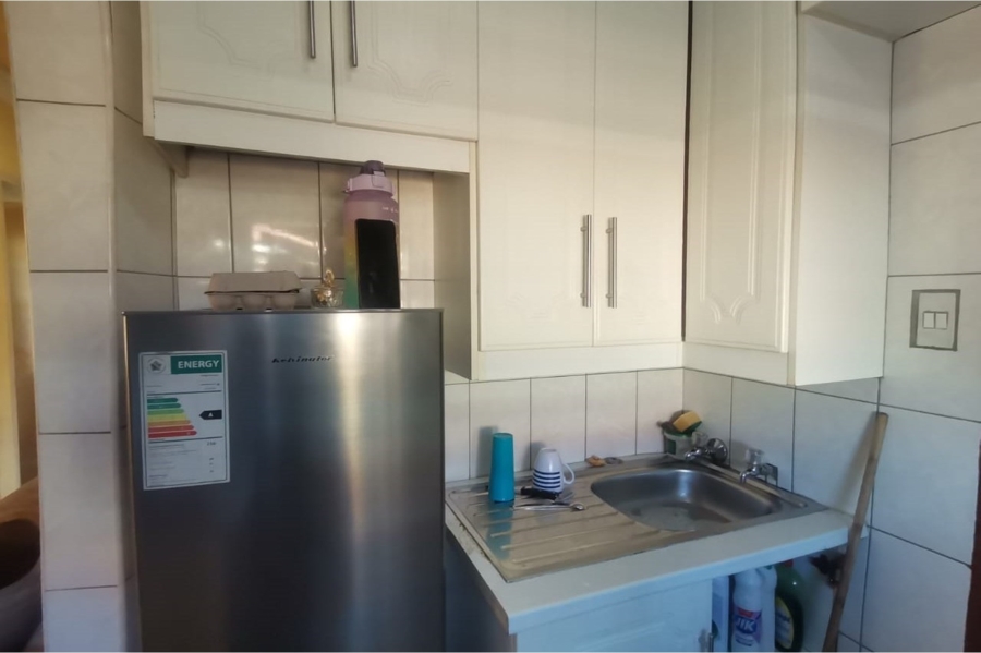 2 Bedroom Property for Sale in Dobsonville Gardens Gauteng