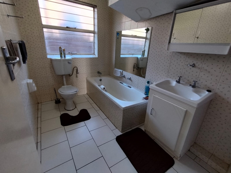 2 Bedroom Property for Sale in Silverfields Gauteng