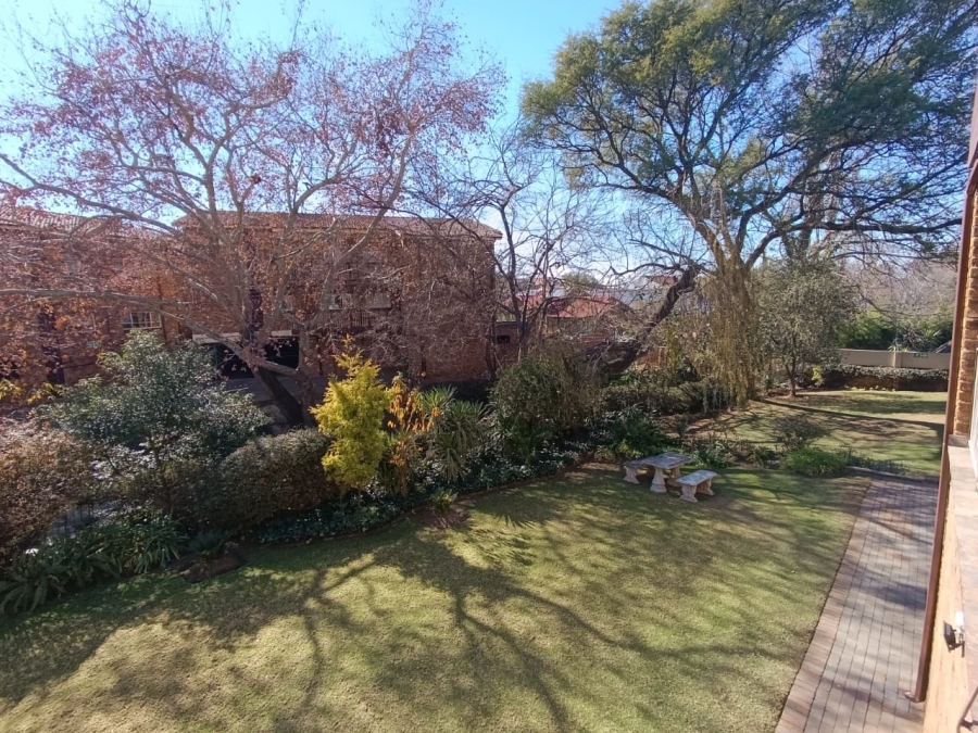 2 Bedroom Property for Sale in South Crest Gauteng