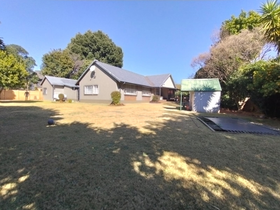 3 Bedroom Property for Sale in Florida Park Gauteng