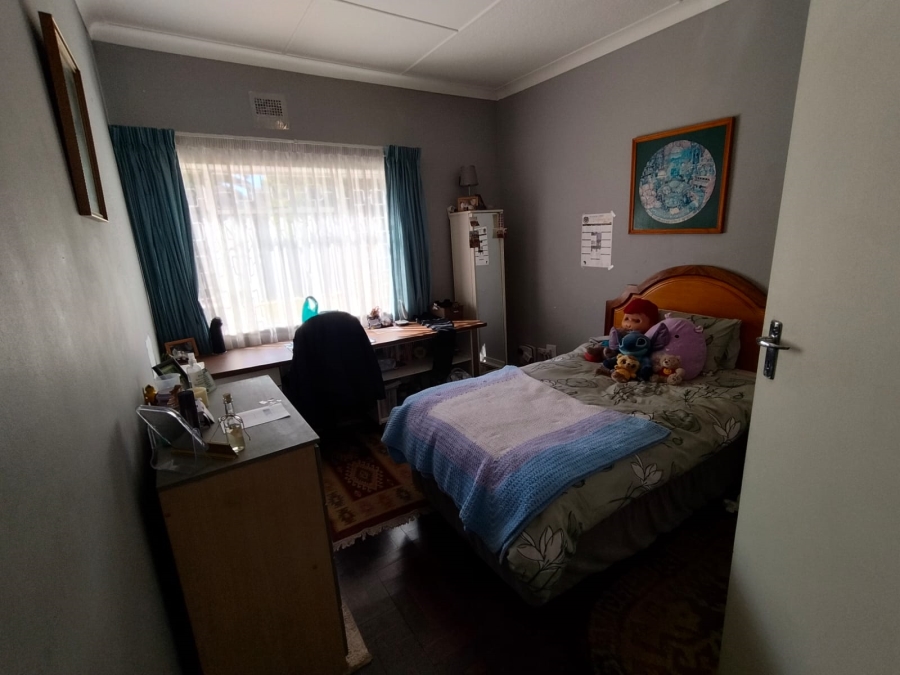 3 Bedroom Property for Sale in Florida Park Gauteng