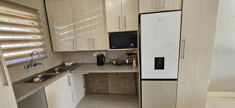 2 Bedroom Property for Sale in New Market Gauteng