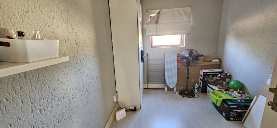 2 Bedroom Property for Sale in New Market Gauteng