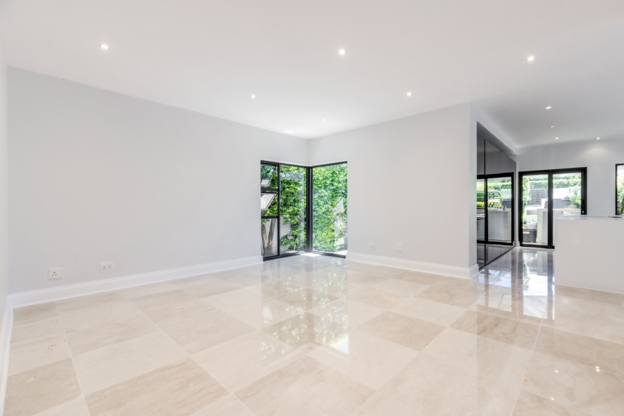 4 Bedroom Property for Sale in Dainfern Golf Estate Gauteng