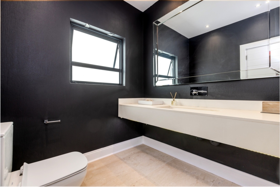 4 Bedroom Property for Sale in Dainfern Golf Estate Gauteng