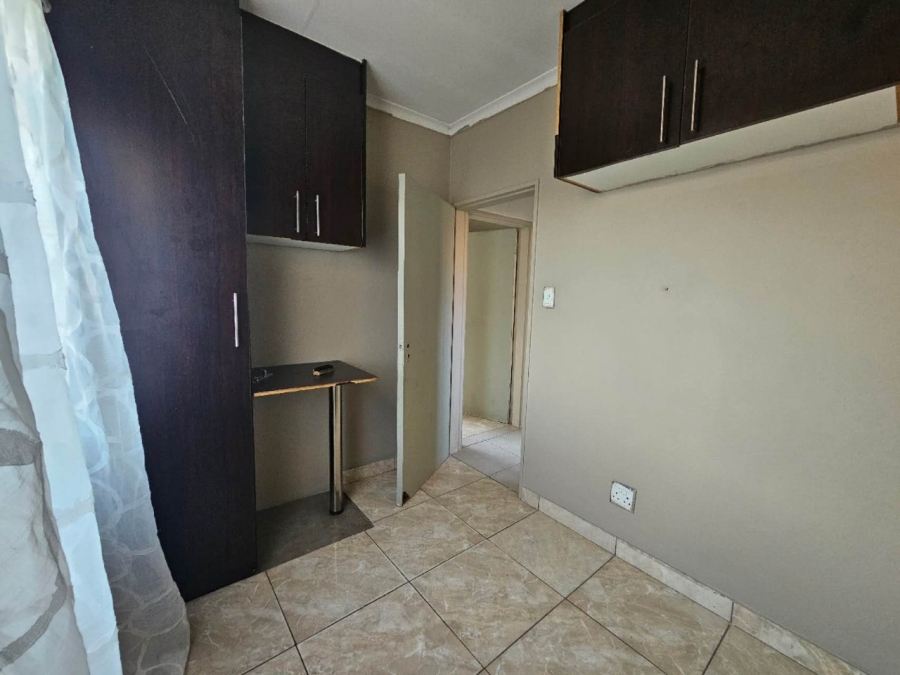 To Let 2 Bedroom Property for Rent in Cosmo City Gauteng