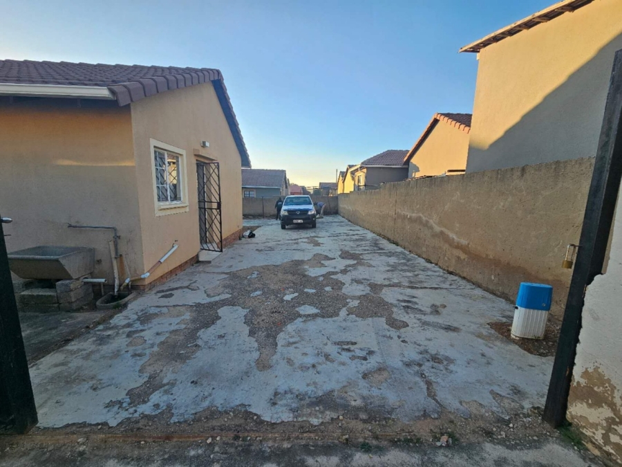 To Let 2 Bedroom Property for Rent in Cosmo City Gauteng