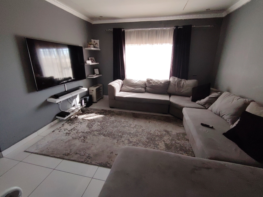 3 Bedroom Property for Sale in The Reeds Gauteng