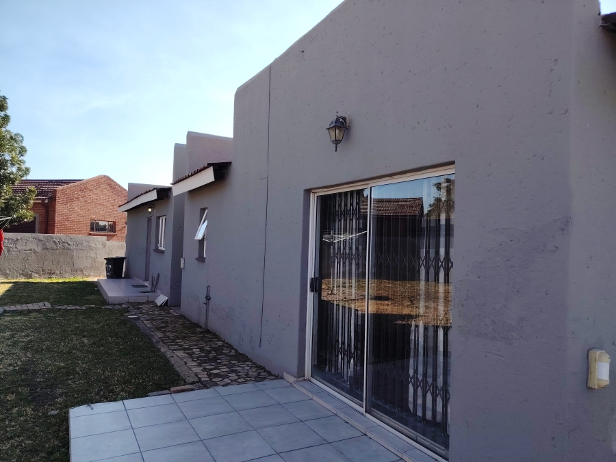 3 Bedroom Property for Sale in The Reeds Gauteng