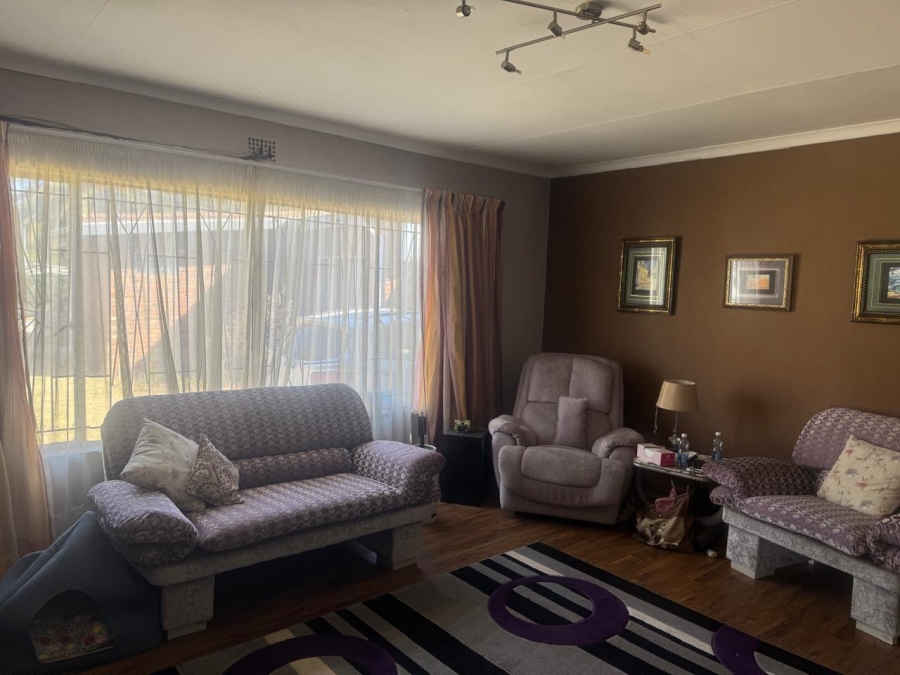 To Let 3 Bedroom Property for Rent in Van Dyk Park Gauteng