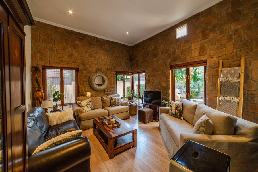 3 Bedroom Property for Sale in Cedar Lakes Gauteng