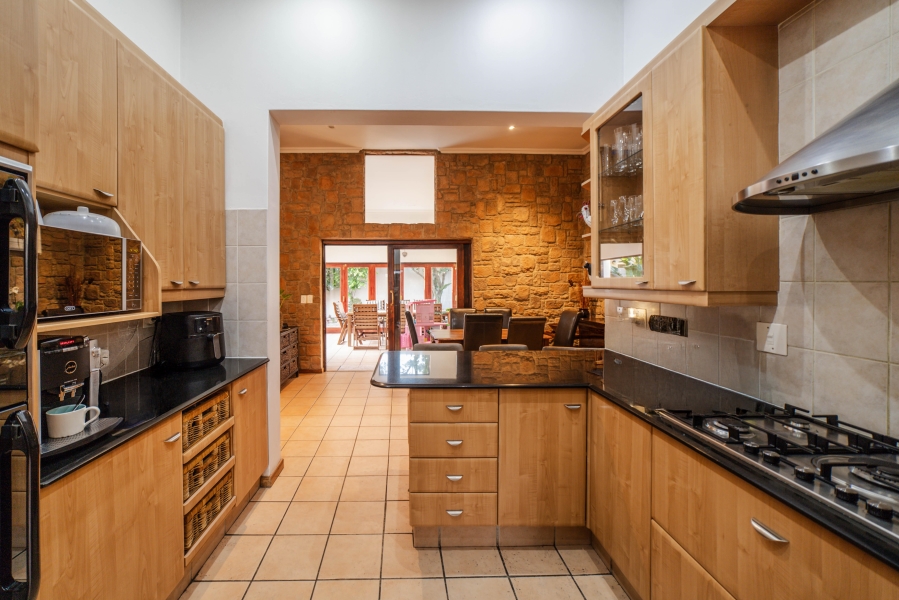 3 Bedroom Property for Sale in Cedar Lakes Gauteng
