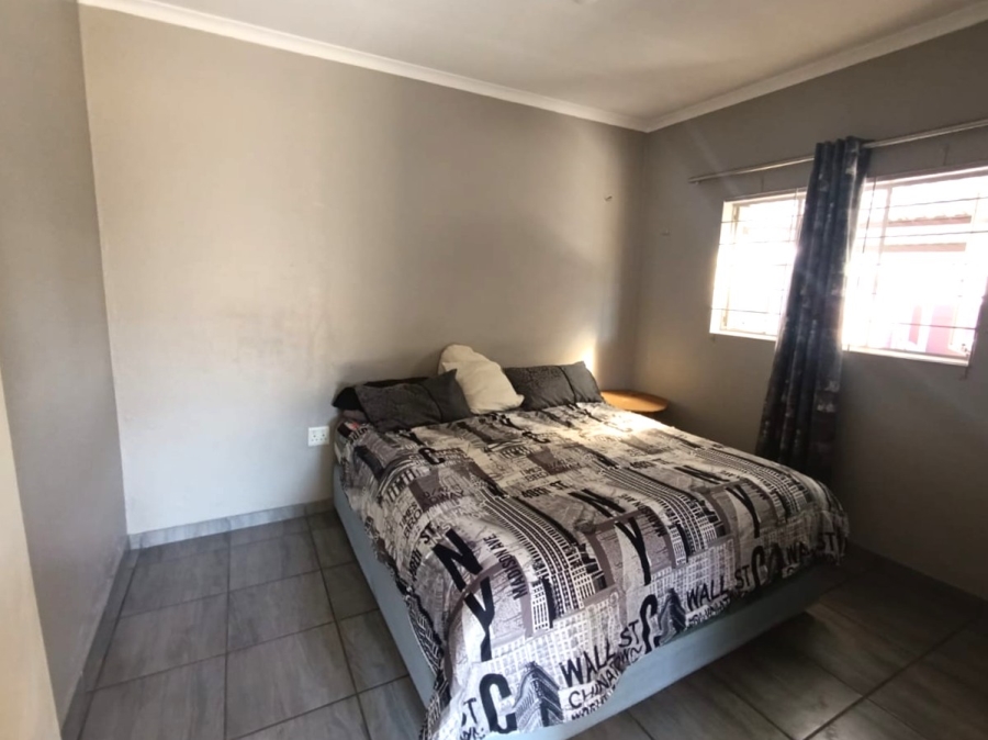 3 Bedroom Property for Sale in Verwoerdpark Gauteng