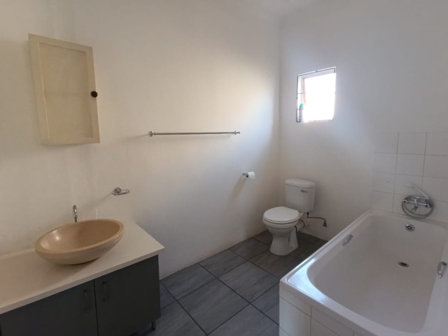 3 Bedroom Property for Sale in Verwoerdpark Gauteng