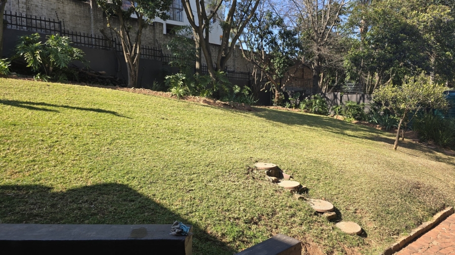 To Let 4 Bedroom Property for Rent in Waterkloof Ridge Gauteng