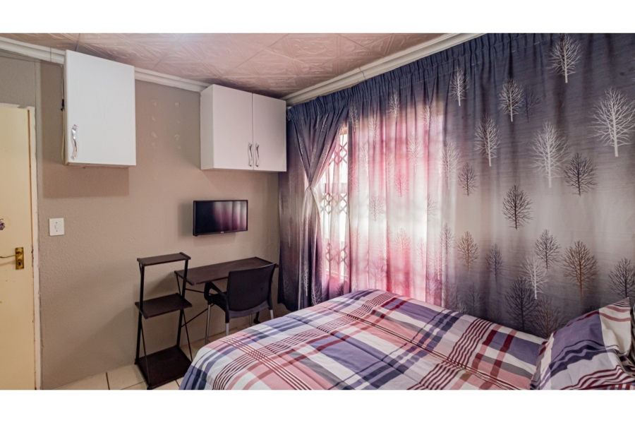 3 Bedroom Property for Sale in Naturena Gauteng