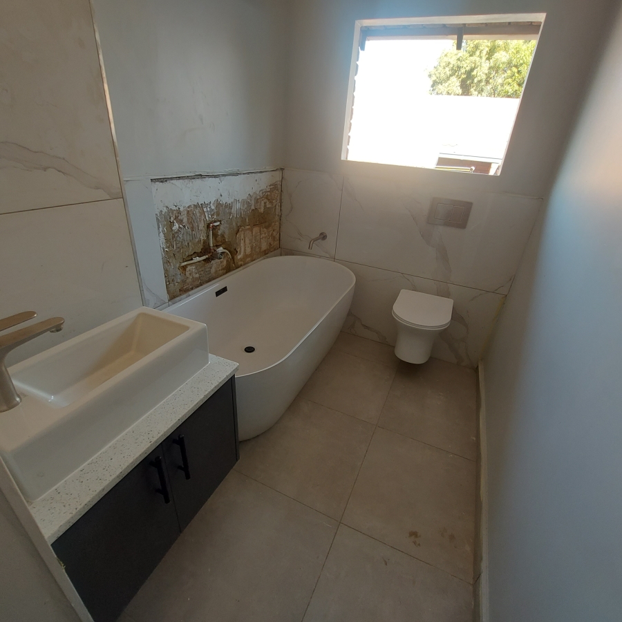 3 Bedroom Property for Sale in Moreleta Park Gauteng