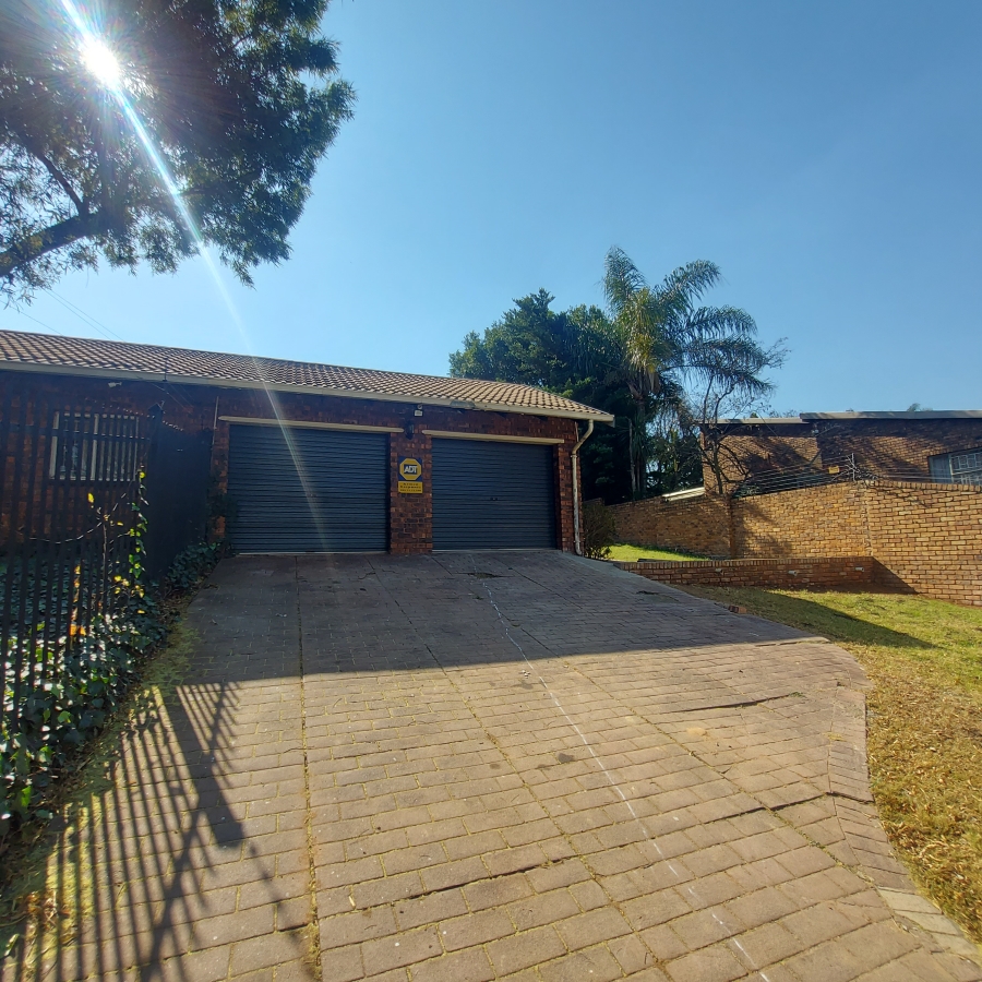3 Bedroom Property for Sale in Moreleta Park Gauteng