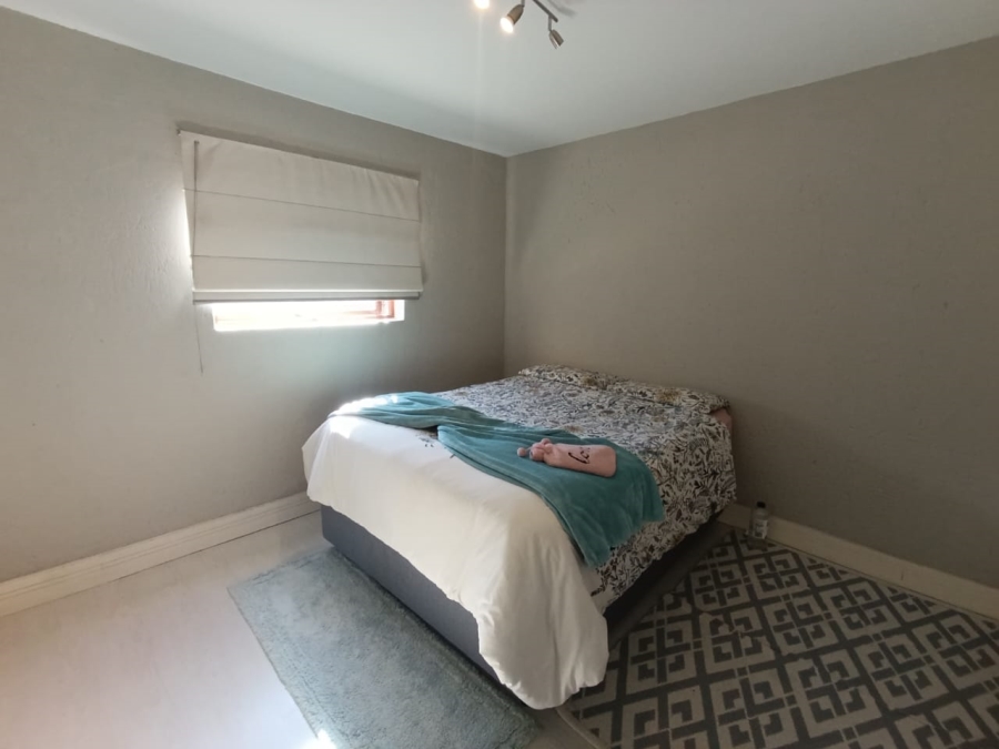2 Bedroom Property for Sale in New Market Park Gauteng
