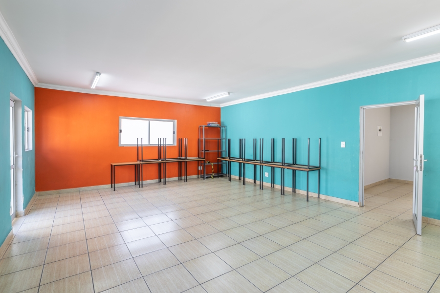 8 Bedroom Property for Sale in Bryanston Gauteng