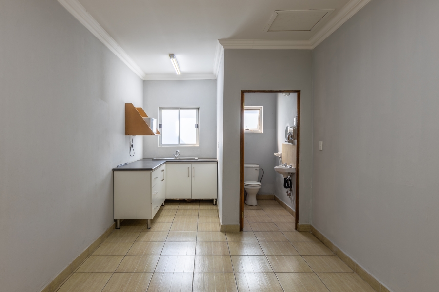 8 Bedroom Property for Sale in Bryanston Gauteng