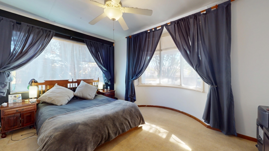 4 Bedroom Property for Sale in Benoni West Gauteng
