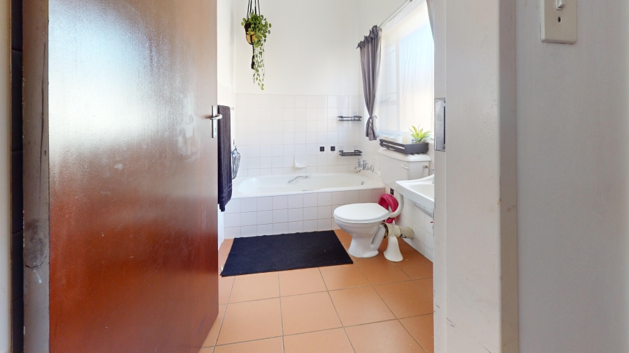 4 Bedroom Property for Sale in Benoni West Gauteng