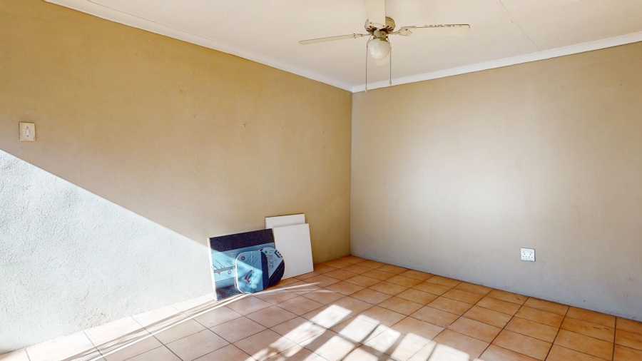 4 Bedroom Property for Sale in Benoni West Gauteng