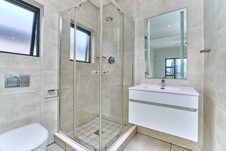 To Let 2 Bedroom Property for Rent in The Polofields Gauteng