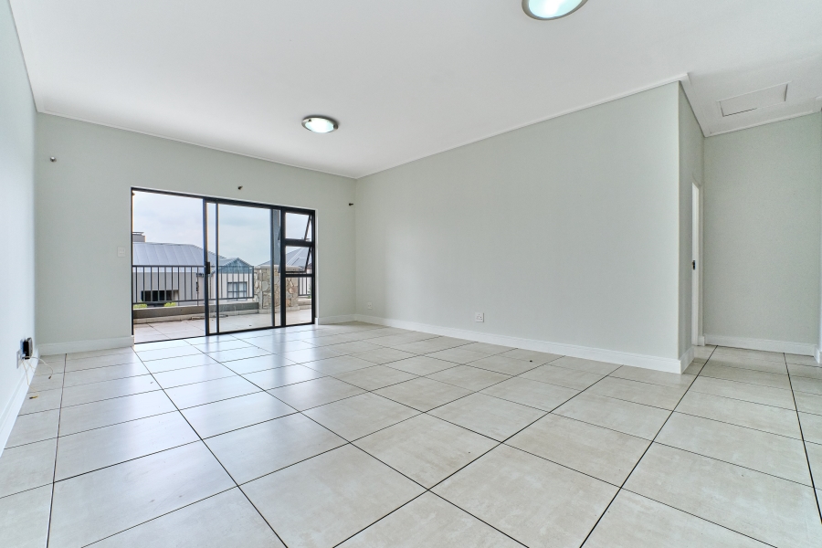 To Let 2 Bedroom Property for Rent in The Polofields Gauteng
