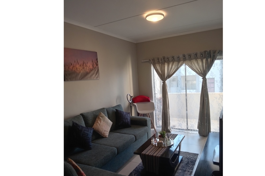 To Let 2 Bedroom Property for Rent in Midridge Park Gauteng