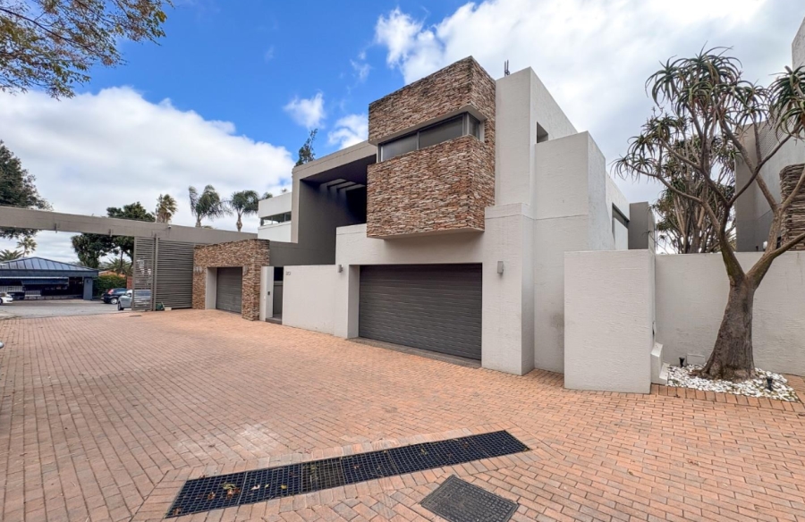 4 Bedroom Property for Sale in Bedfordview Gauteng