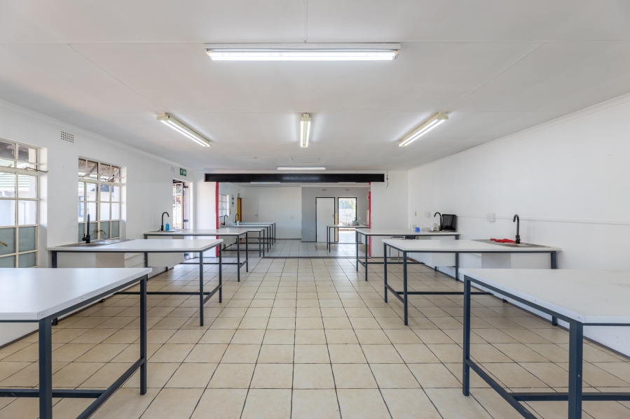 7 Bedroom Property for Sale in Bryanston Gauteng