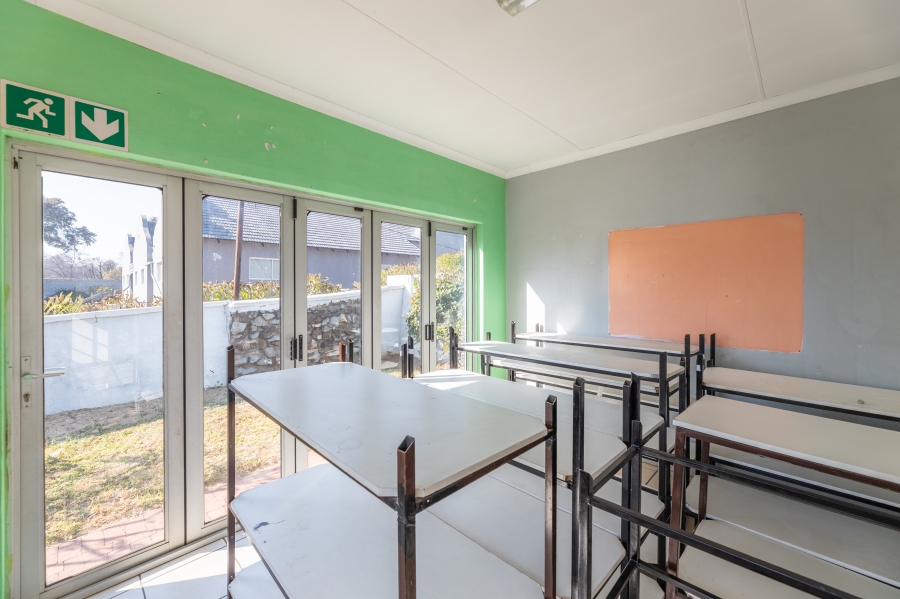 7 Bedroom Property for Sale in Bryanston Gauteng