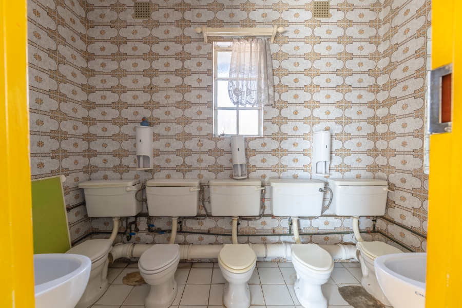 7 Bedroom Property for Sale in Bryanston Gauteng