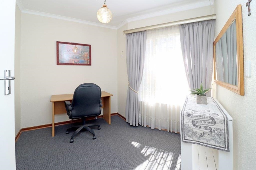 3 Bedroom Property for Sale in Marais Steyn Park Gauteng