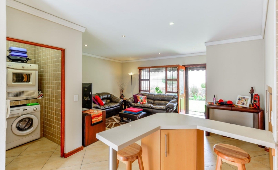 2 Bedroom Property for Sale in Bedfordview Gauteng