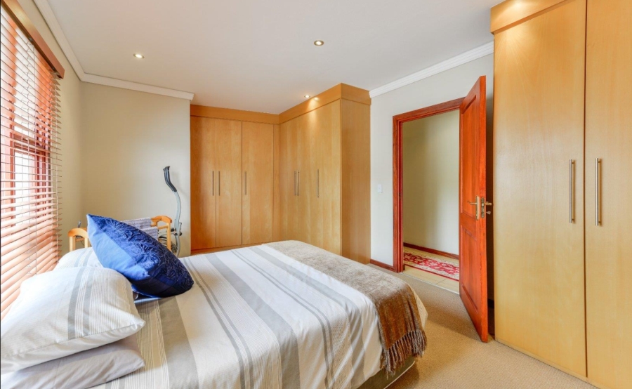 2 Bedroom Property for Sale in Bedfordview Gauteng