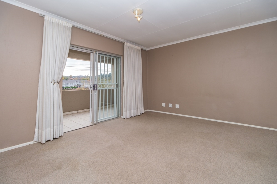 2 Bedroom Property for Sale in Wilgeheuwel Gauteng