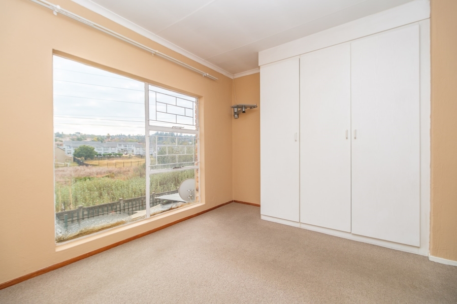 2 Bedroom Property for Sale in Wilgeheuwel Gauteng