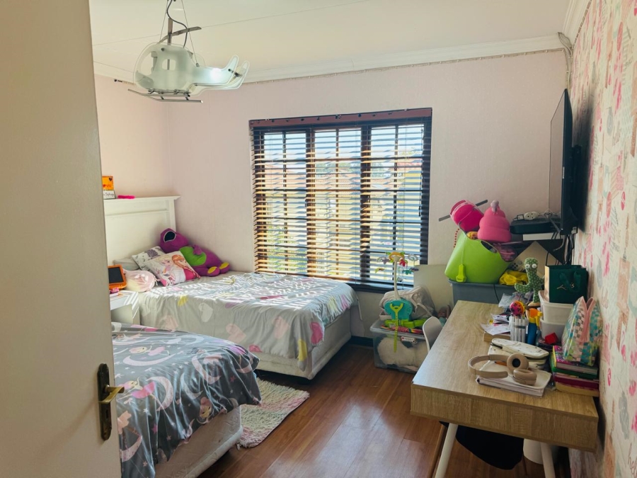 To Let 3 Bedroom Property for Rent in Noordwyk Gauteng