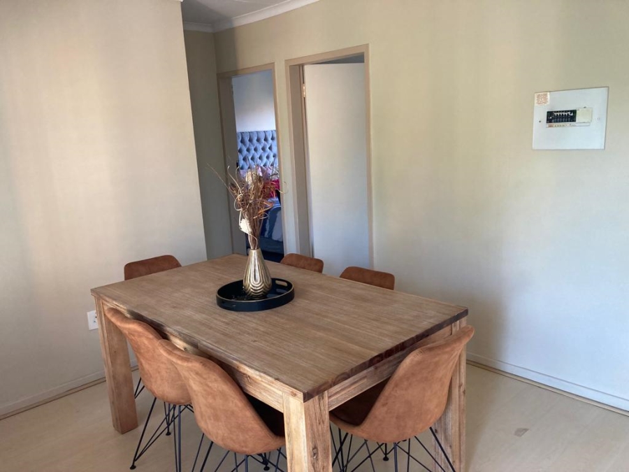 To Let 2 Bedroom Property for Rent in Garsfontein Gauteng