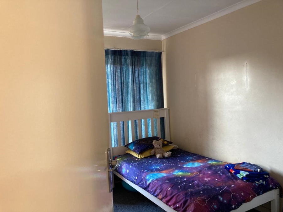 To Let 2 Bedroom Property for Rent in Garsfontein Gauteng