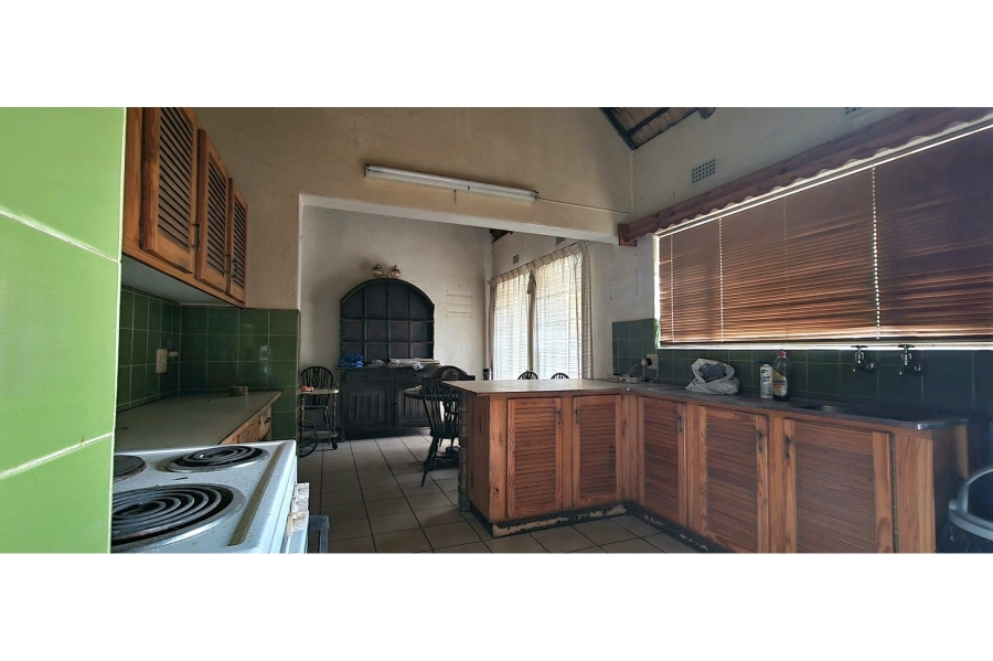 3 Bedroom Property for Sale in Brackendowns Gauteng